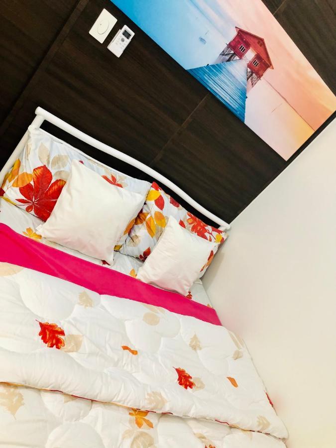 Air Residence 1Br With Balcony Free Netflix And Disney Plus Manila Zewnętrze zdjęcie